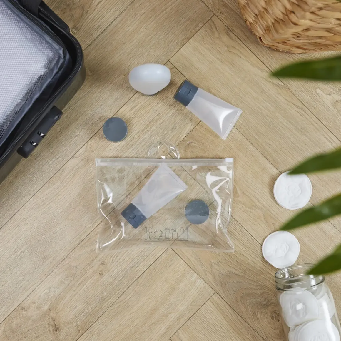 KIT DE VOYAGE FLACON X3 ET POT X2