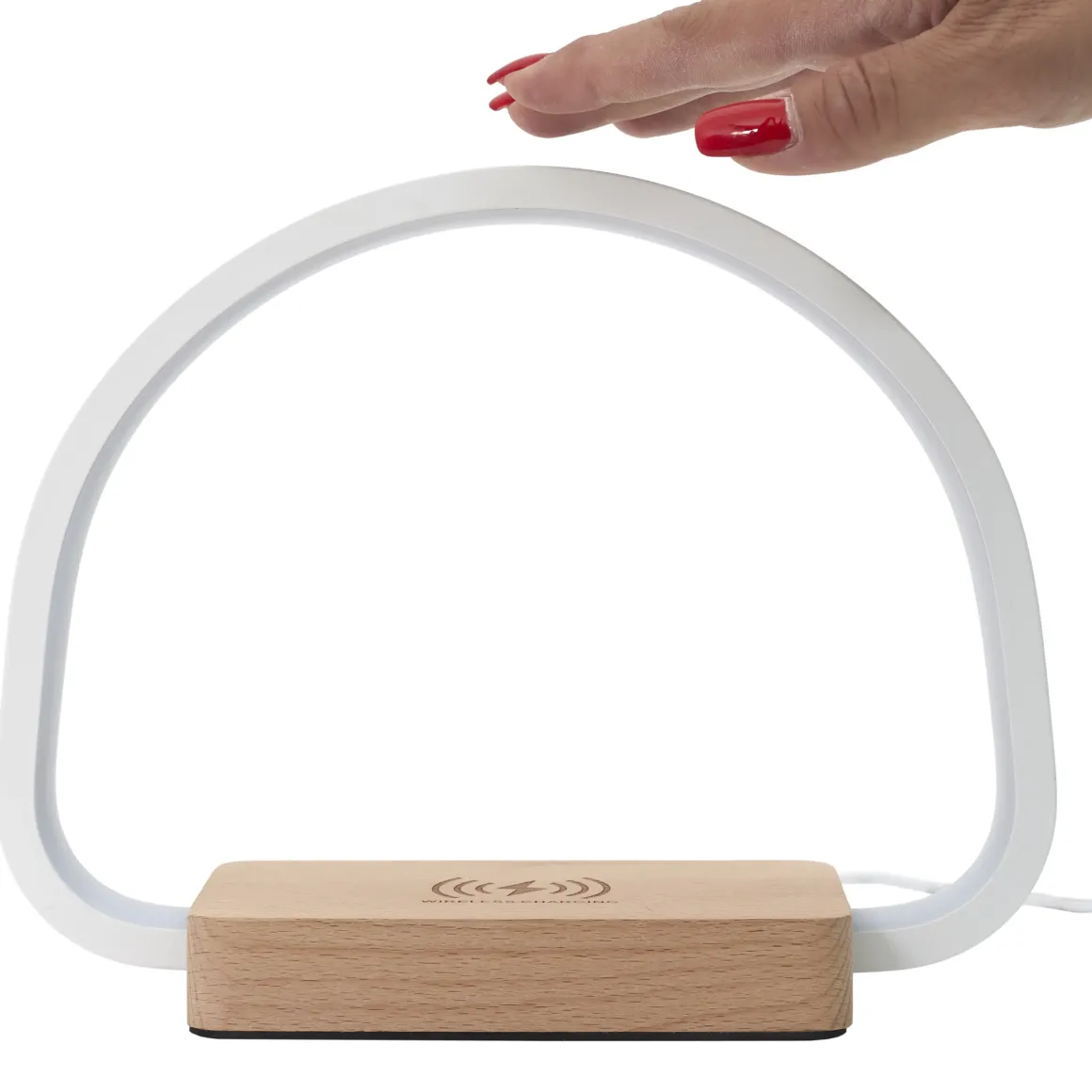 LAMPE LED CHARGEUR INDUCTION