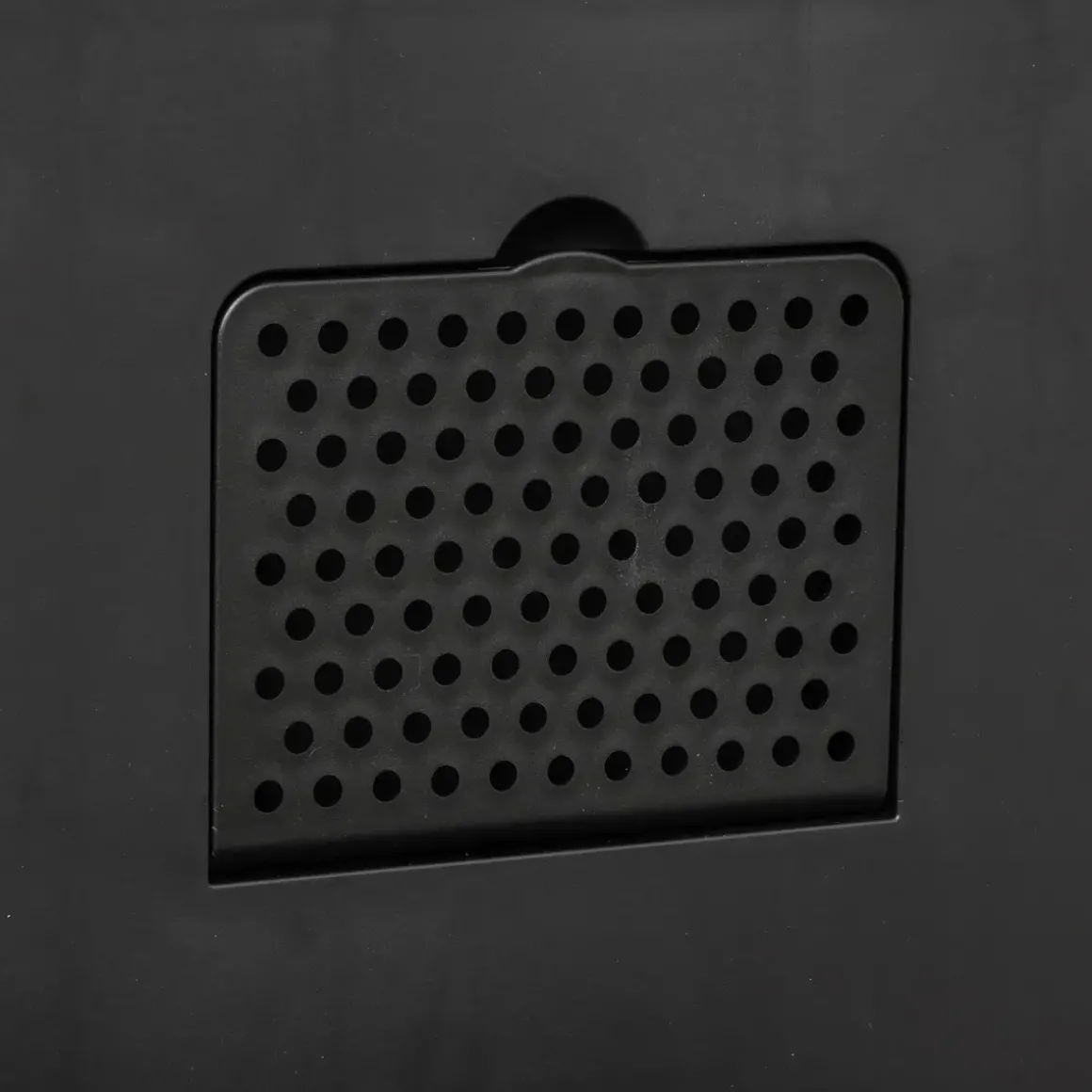 POUBELLE A PEDALE CARRE DELTA 30L CARBONE