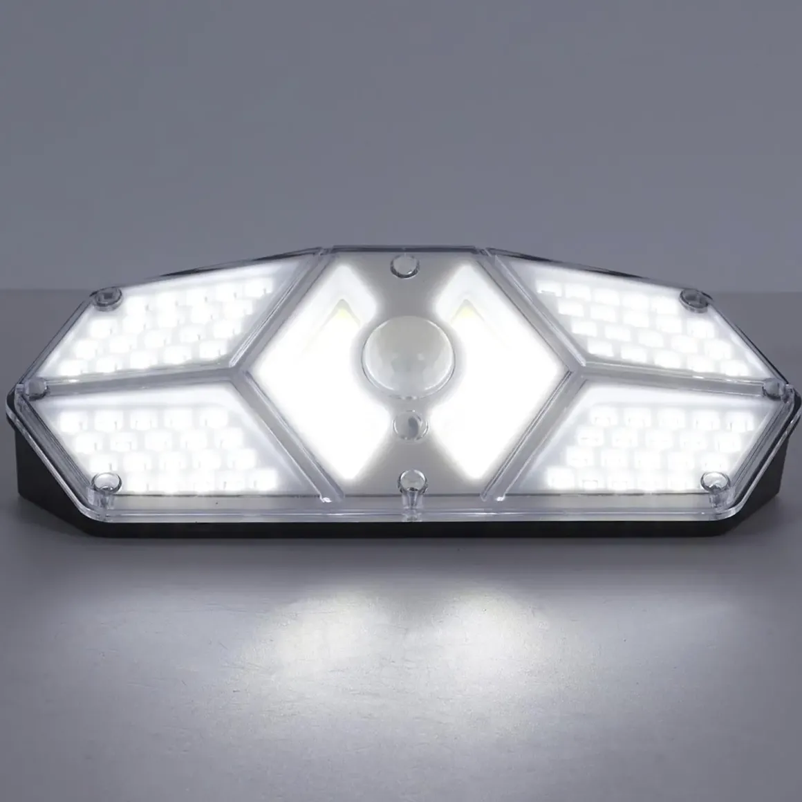 PROJECTEUR LED SOLAIRE DETECTEUR MOUVEMENT