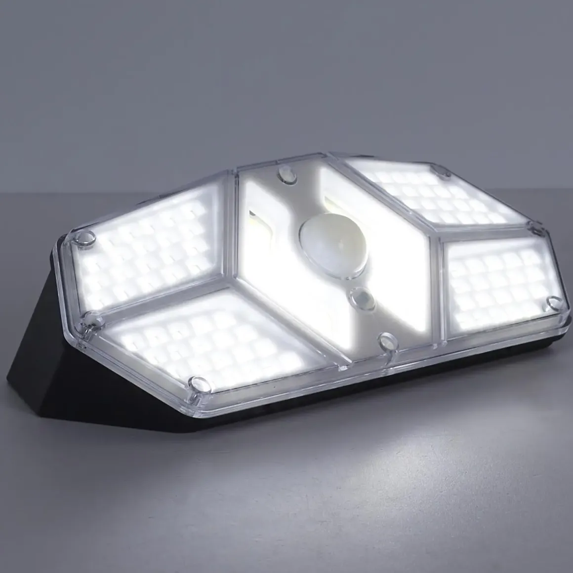 PROJECTEUR LED SOLAIRE DETECTEUR MOUVEMENT